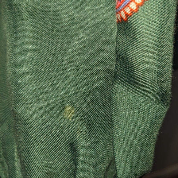 Boden Green Blouson floral blouse - Picture 7 of 10